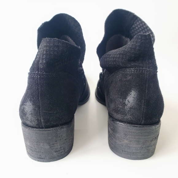 Seychelles Score Black Suede Block Heel Ankle Boots Bootie Size 8.5 - Picture 8 of 8